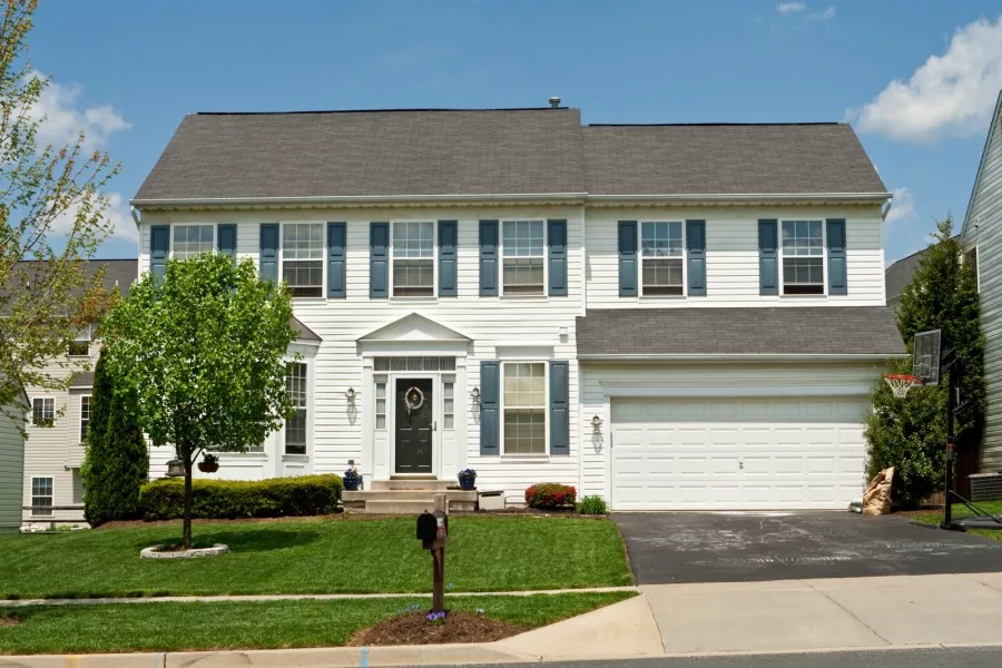 Can you paint vinyl siding?