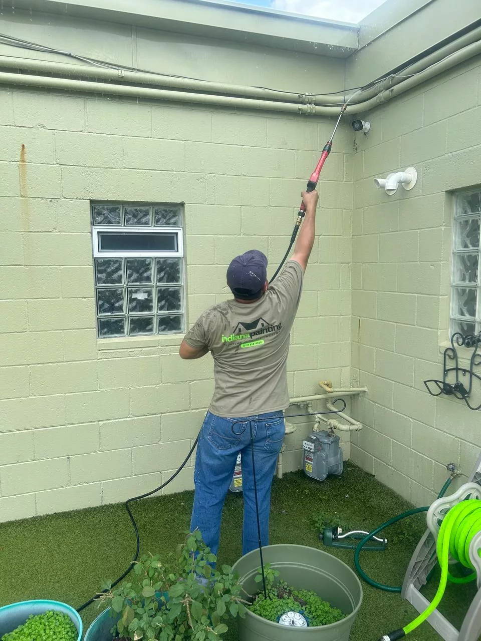 commercial pressure washing