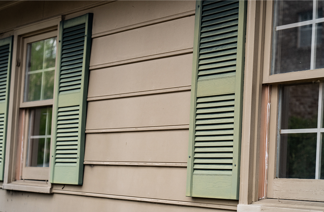 Signs It’s Time to Repaint Your Home