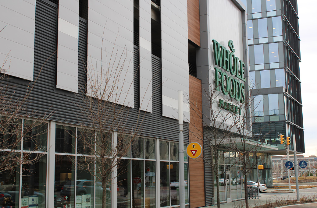 Can Businesses Schedule Commercial Exterior Painting Without Disrupting Operations?