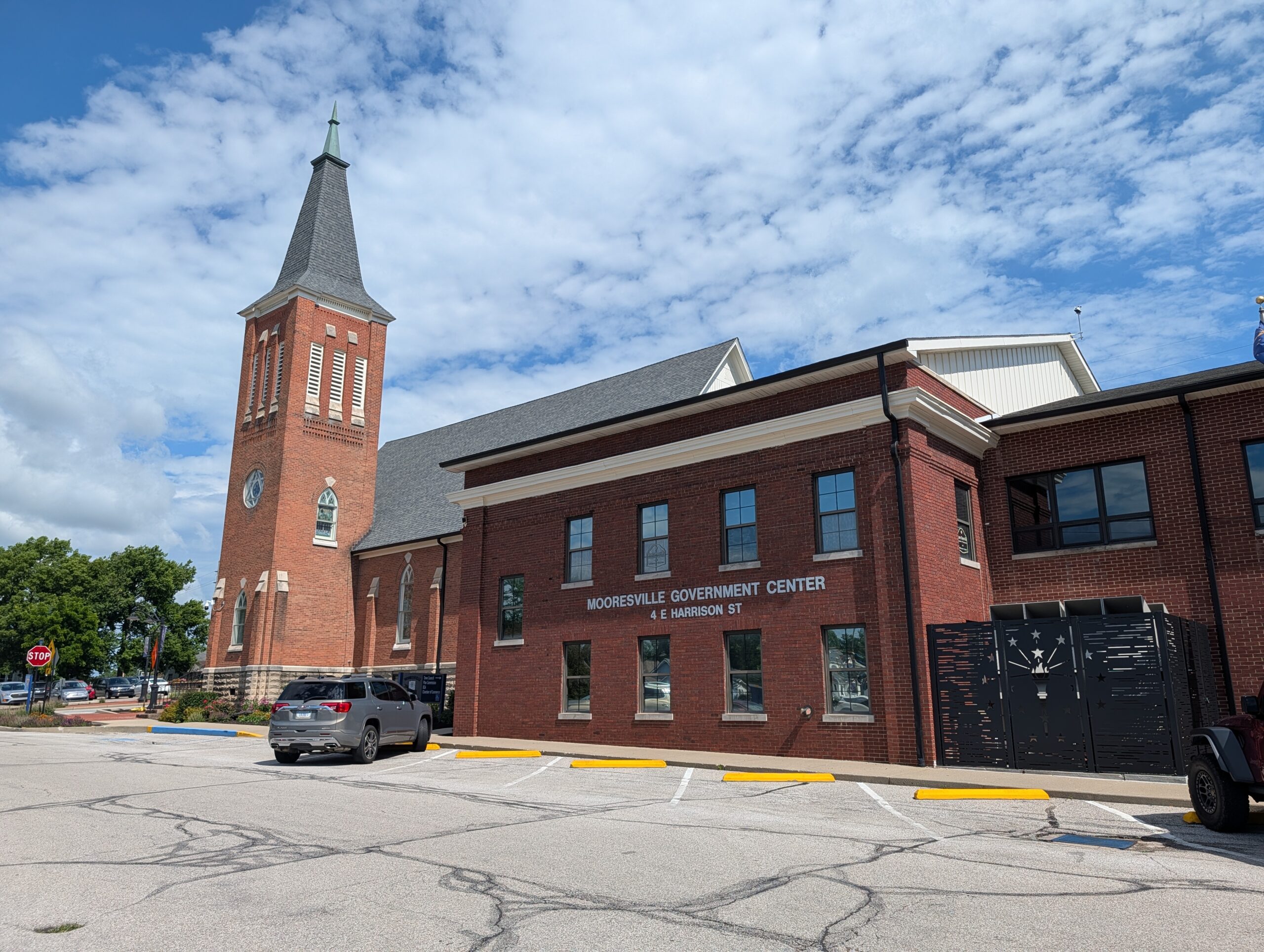 Mooresville Town Hall – Exterior Painting – PXL_20260618_145736366 Mooresville Town Hall - Exterior Painting