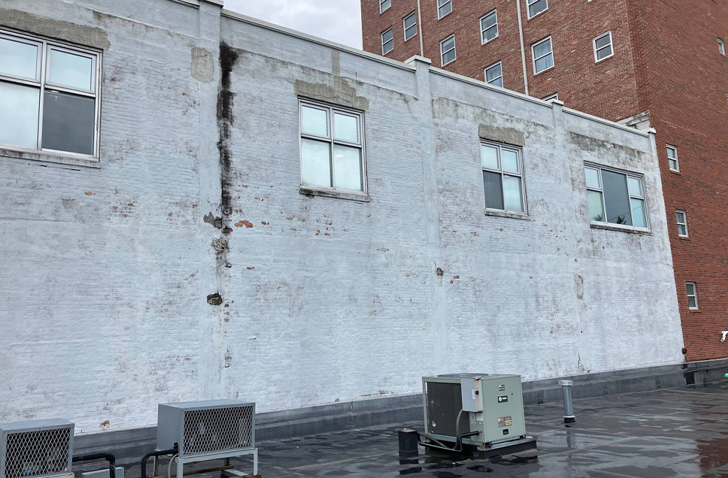 Signs Your Commercial Building Needs Exterior Painting
